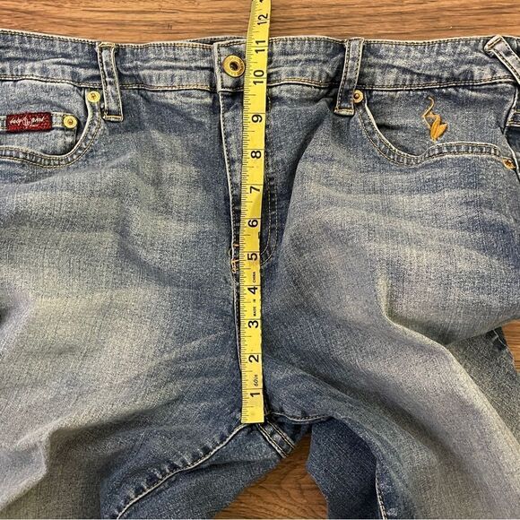 Vintage Y2K Baby Phat Factory Faded and Whiskered Jeans Size 18 - Picture 8 of 14